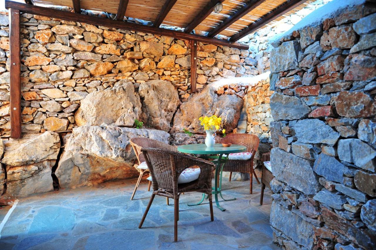 Alonistria Apartment Ormos Aigialis Екстериор снимка
