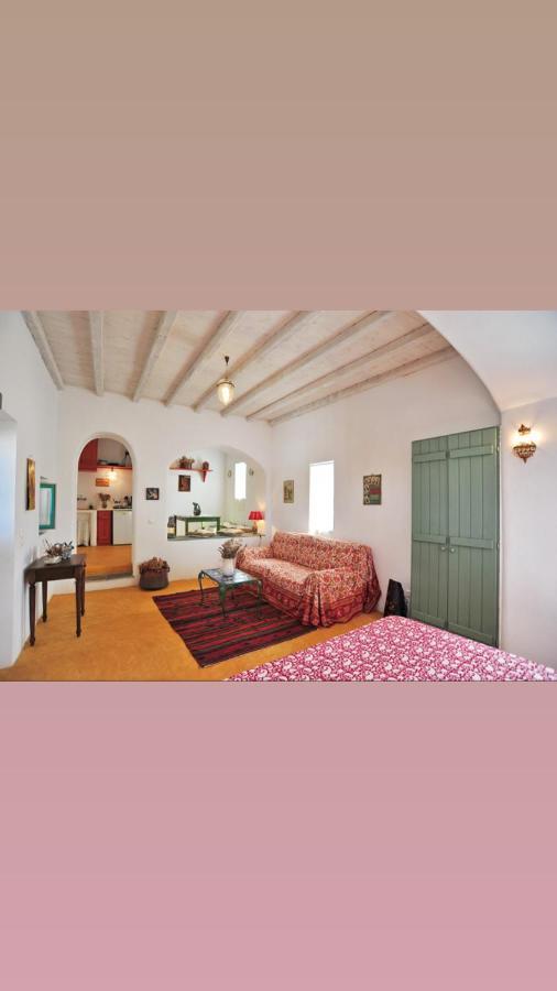 Alonistria Apartment Ormos Aigialis Екстериор снимка